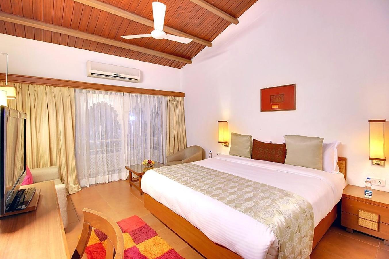 Holiday Resort & Spa A Unit Of S Poddar Group Gāndhīdhām 외부 사진